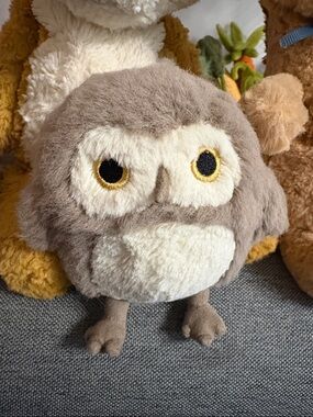 Jellycat Barn Owlet